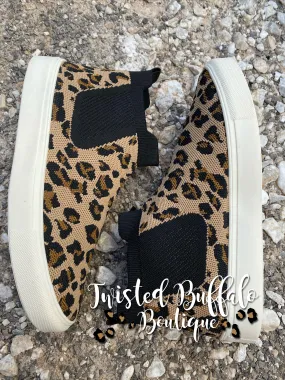 {BESSIE} Leopard Stretchy Slip On Sneakers Very G/Gypsy Jazz