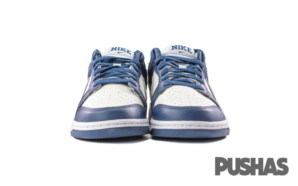 Dunk Low 'Summit White Midnight Navy' (2023)