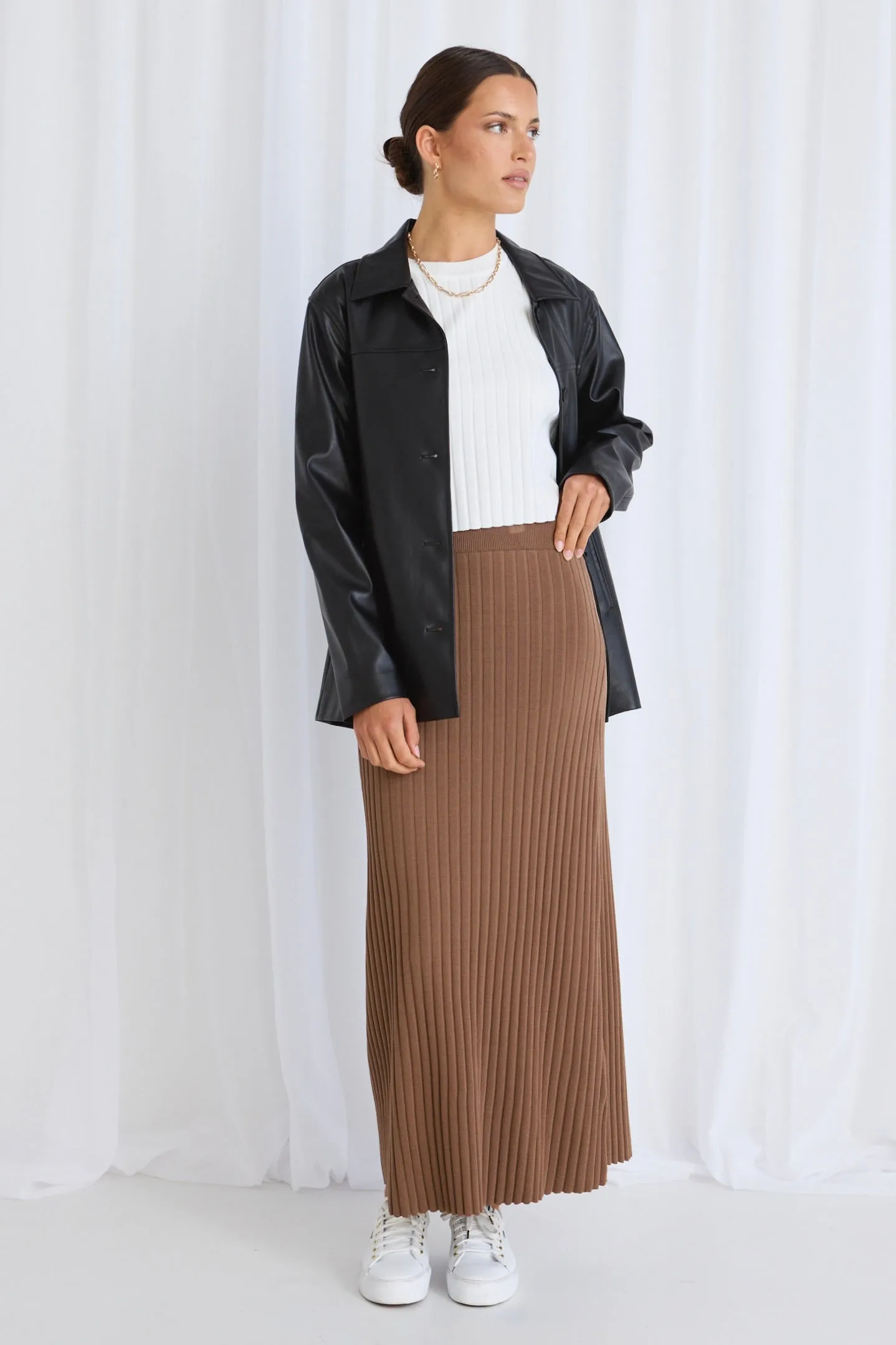 Luck Coffee Rib Knit Skirt