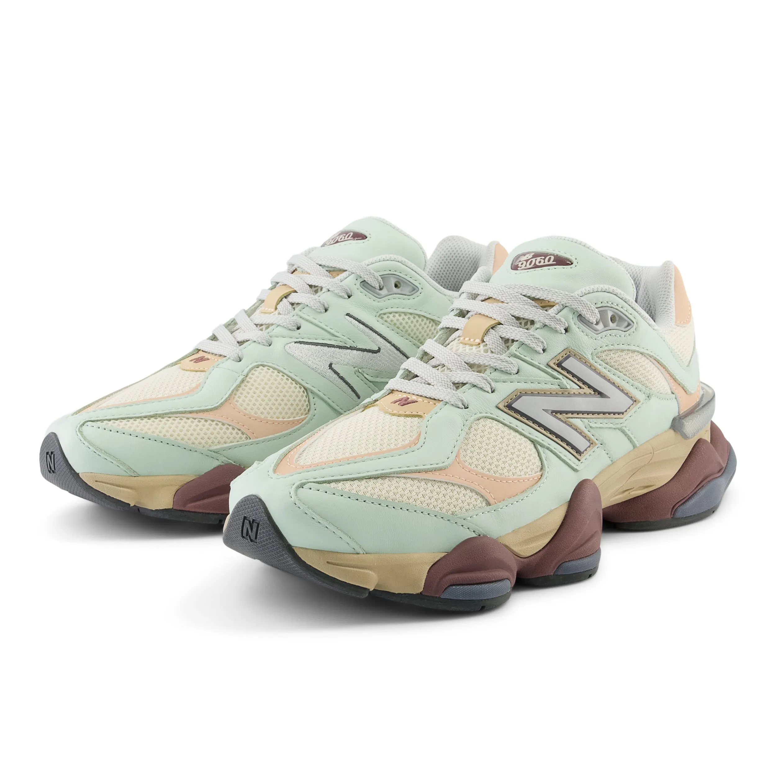 New Balance 9060 Clay Ash