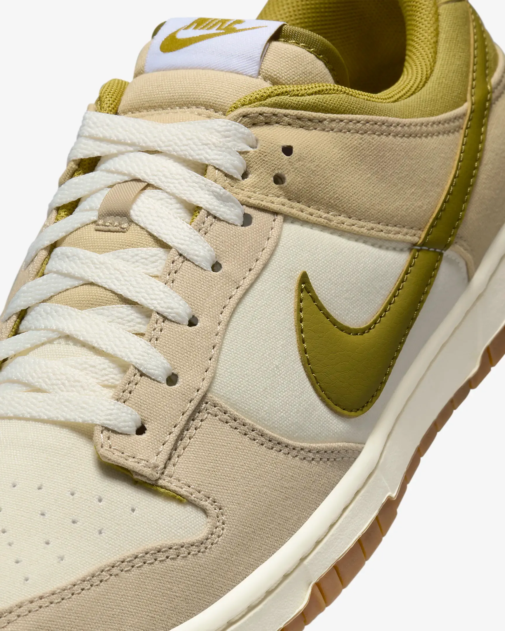 Nike Men's Dunk Low Shoes - Sail / Cream II / Limestone / Pacific Moss