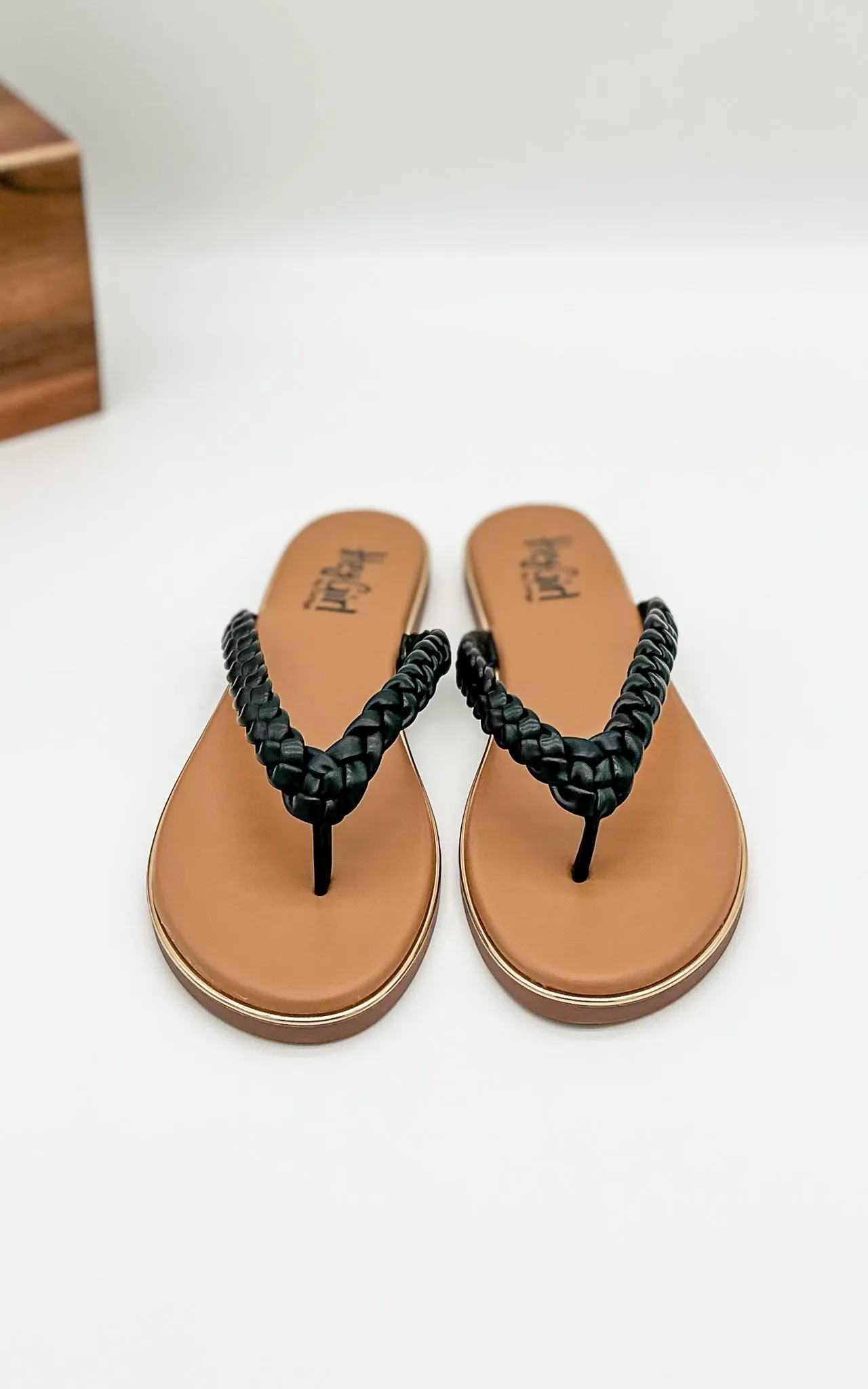 Pigtail Sandal in Black